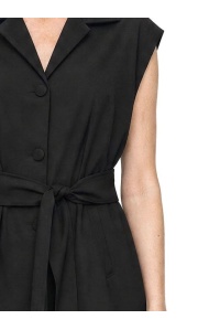black_vest