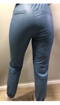 21_03_111_1_351192388