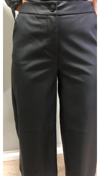 23_03_102_bl_1910794948