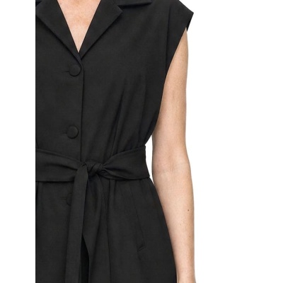 black_vest